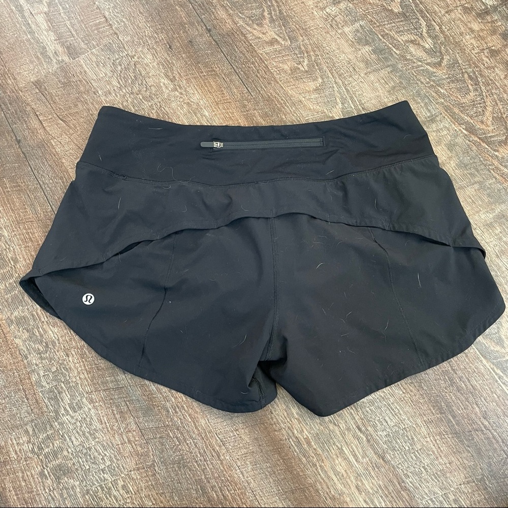 Low rise lululemon shorts